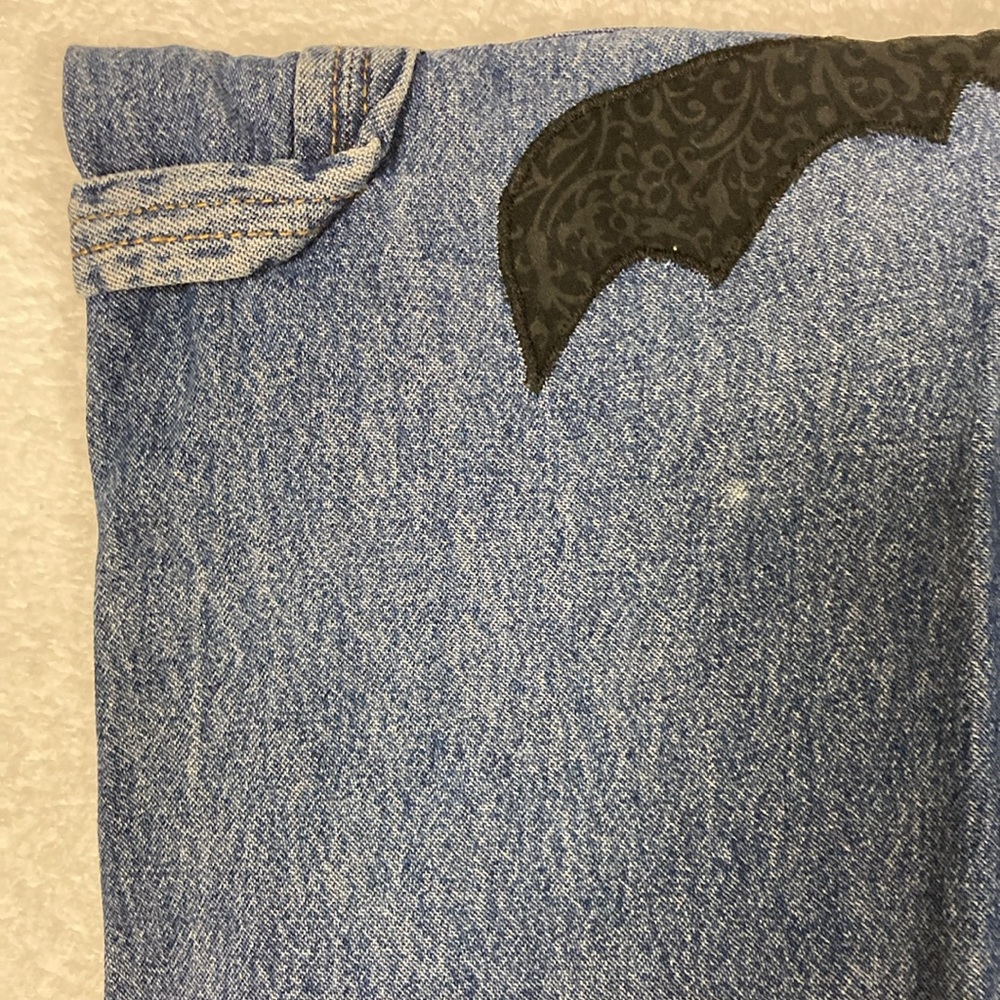 Faded glory denim blue jean Halloween appliqué overalls size 5/6 - Picture 11 of 11
